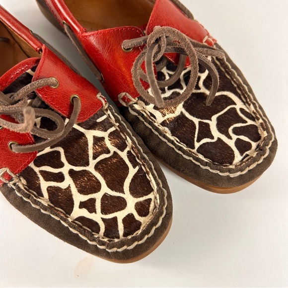 Ariat Women's Size 7B Giraffe Ruby Loafers Boat Shoes Premium Suede and Leather - Picture 7 of 12